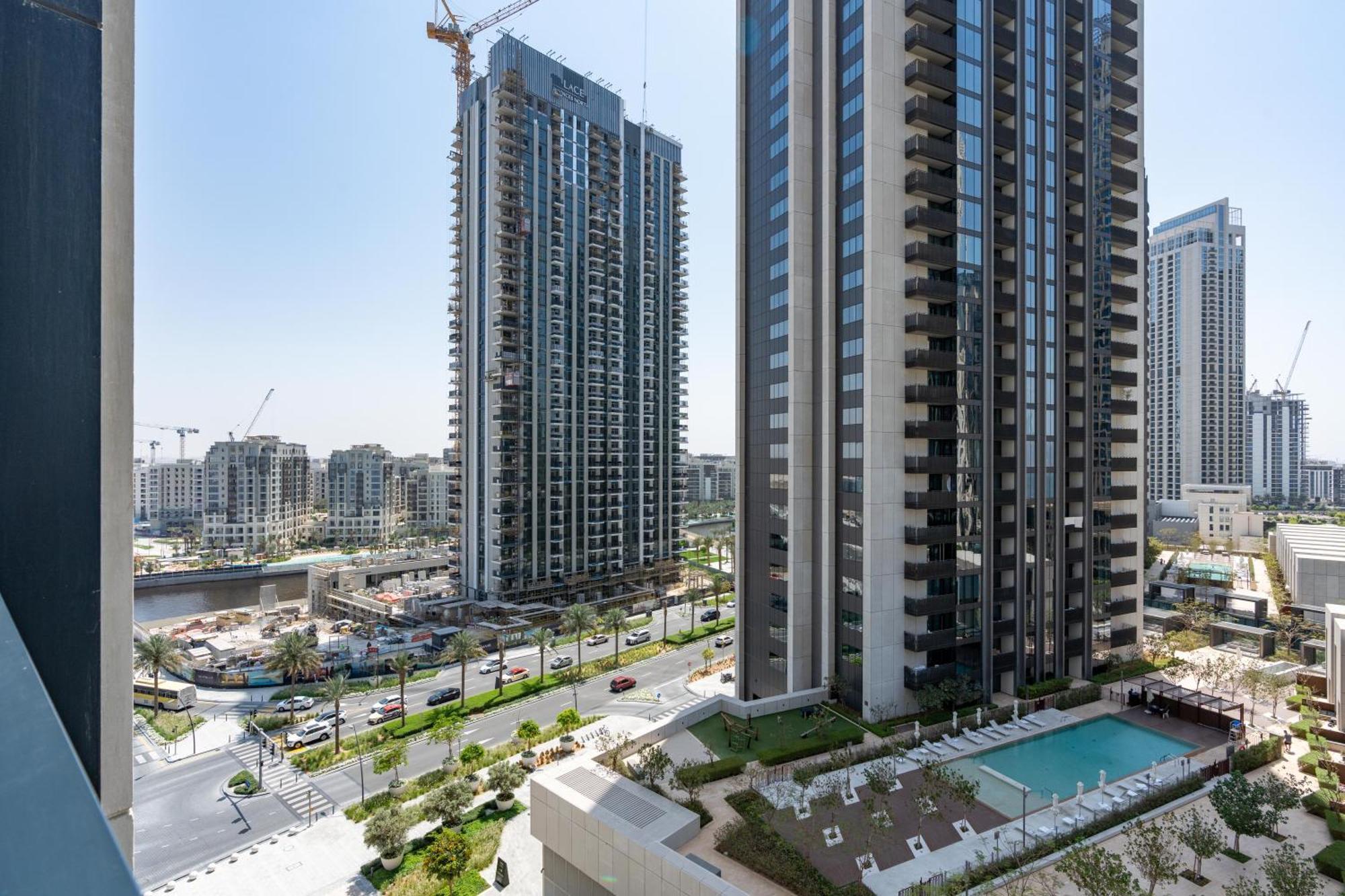 Apartment Luxury Pool View
