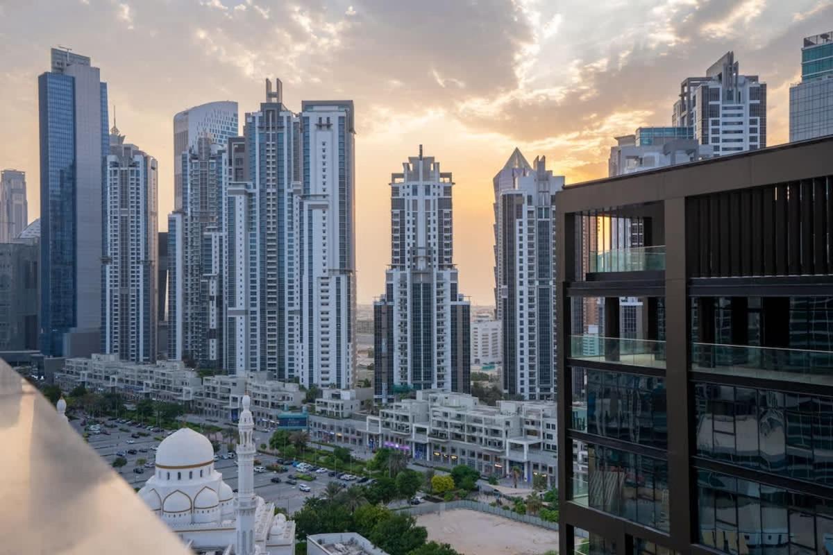 Incredible Downtown Location * Dubai