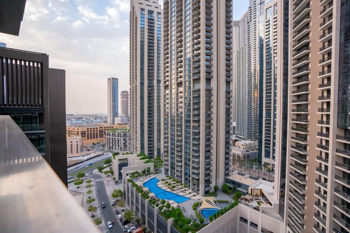 Incredible Downtown Location Apartment Dubai