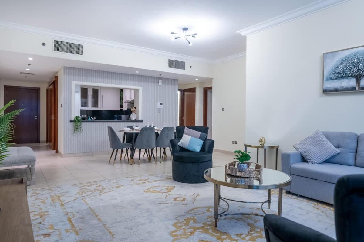Incredible Downtown Location * Dubai