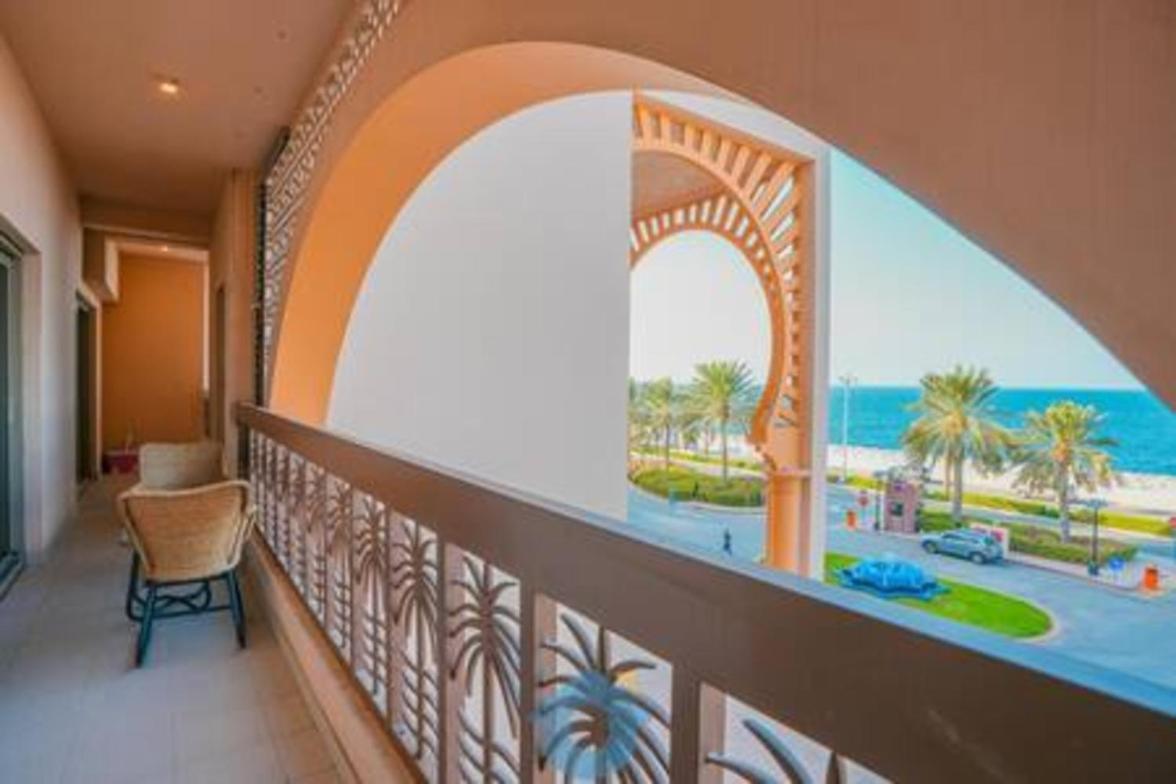 232sa Lavish 2br In Palm Jumeirah With Sea View Apartment Dubai