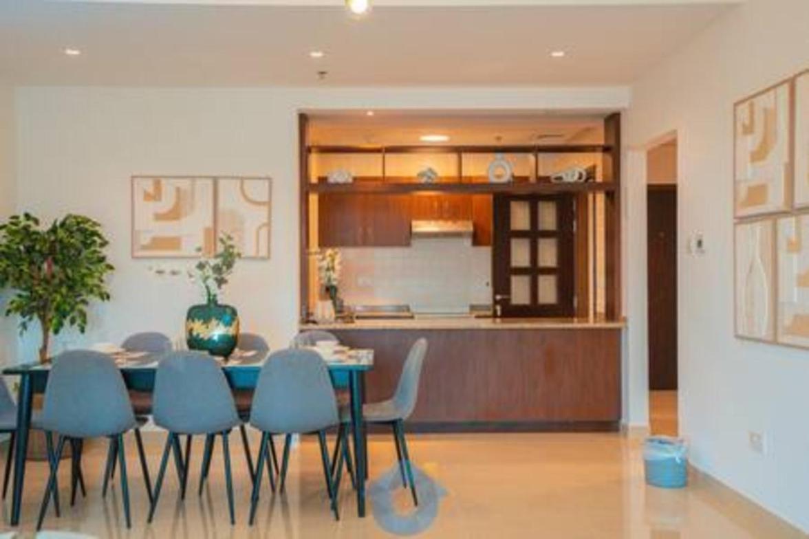 Apartment 252sa Modern Beachfront 3-bhk In Palm Jumeirah