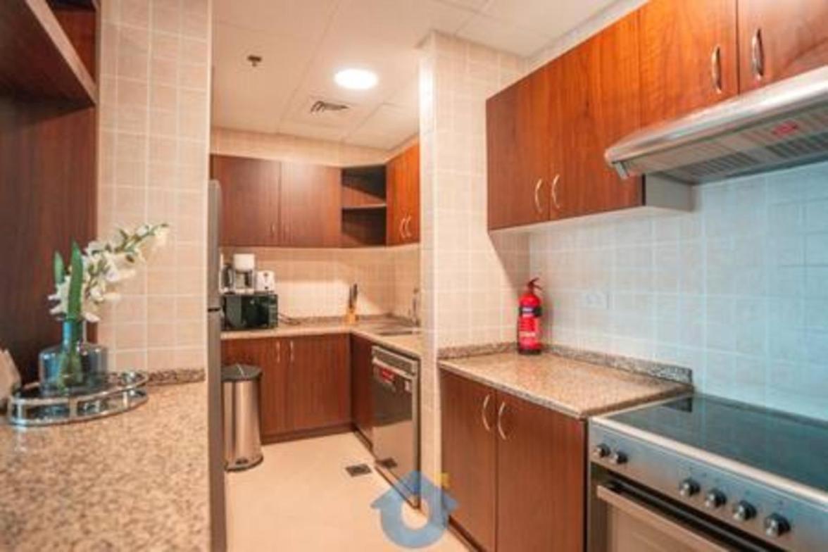 252sa Modern Beachfront 3-bhk In Palm Jumeirah Dubai