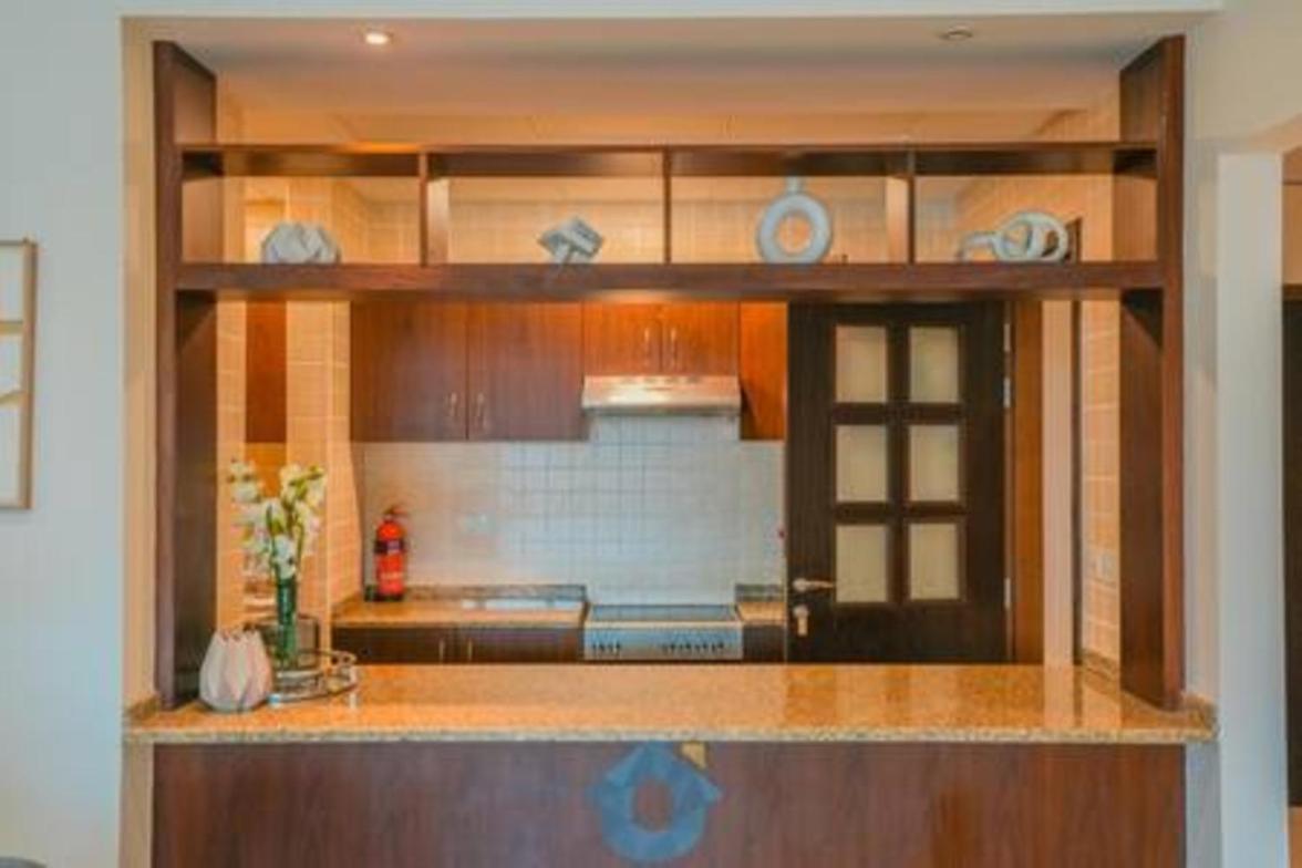 252sa Modern Beachfront 3-bhk In Palm Jumeirah