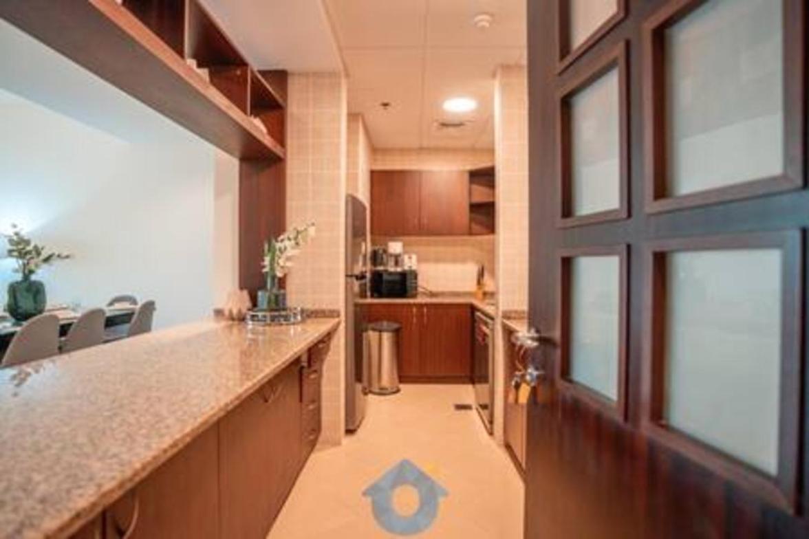 252sa Modern Beachfront 3-bhk In Palm Jumeirah Apartment *