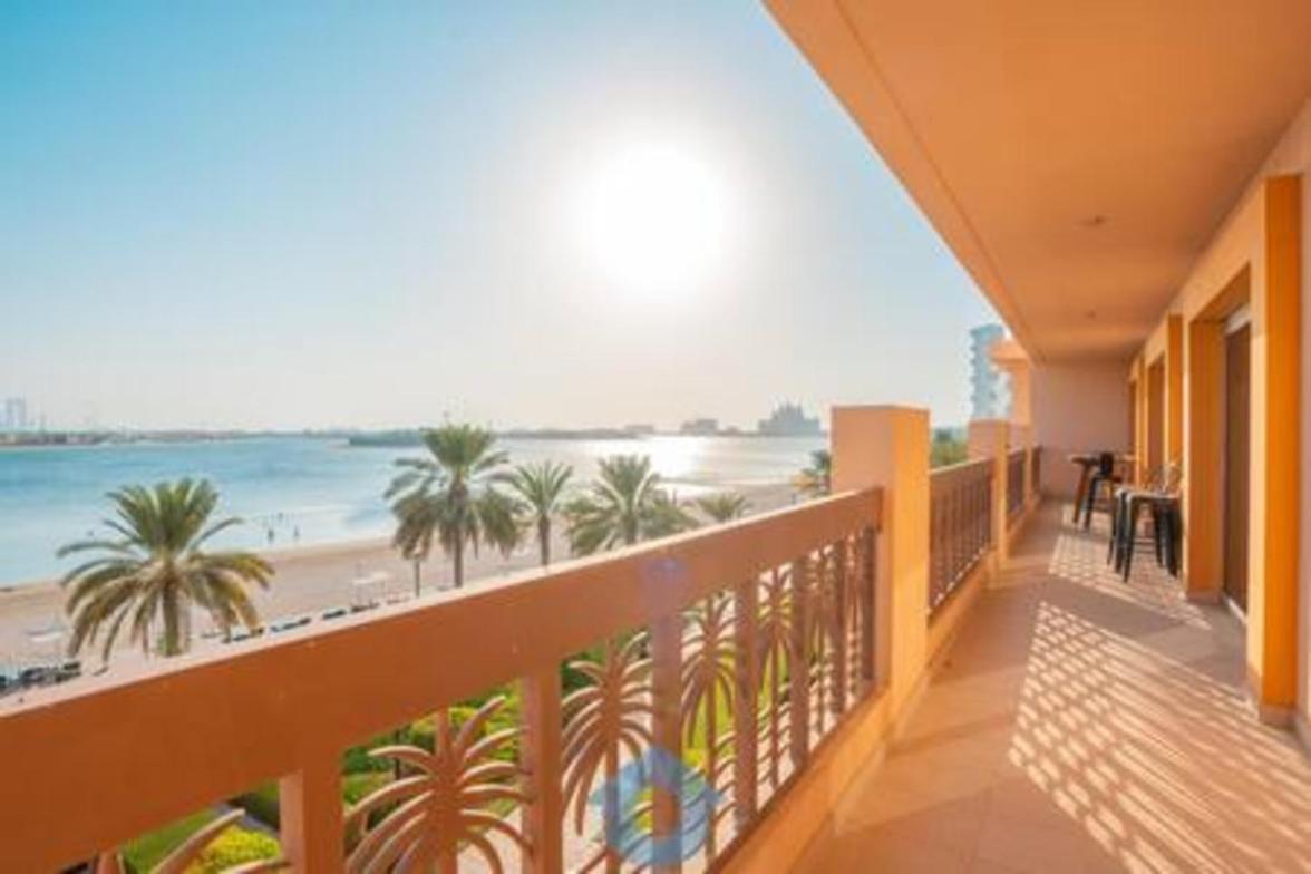 252sa Modern Beachfront 3-bhk In Palm Jumeirah *