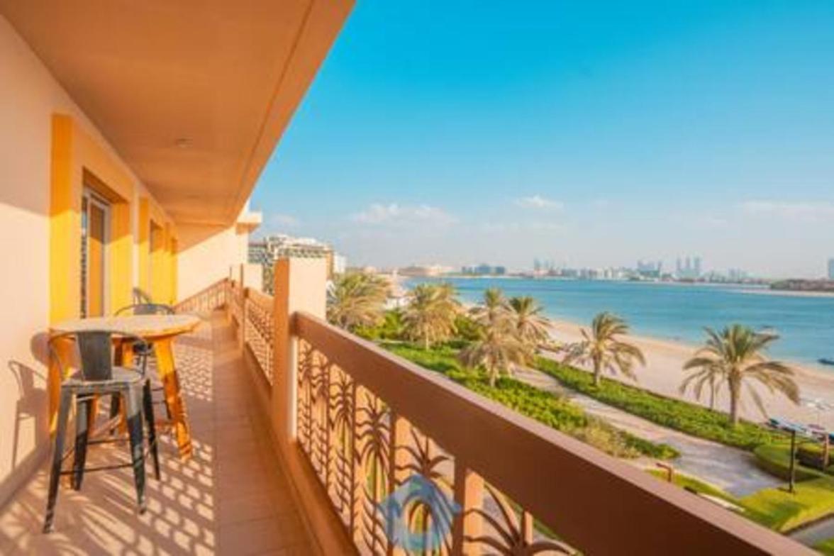 252sa Modern Beachfront 3-bhk In Palm Jumeirah Apartment