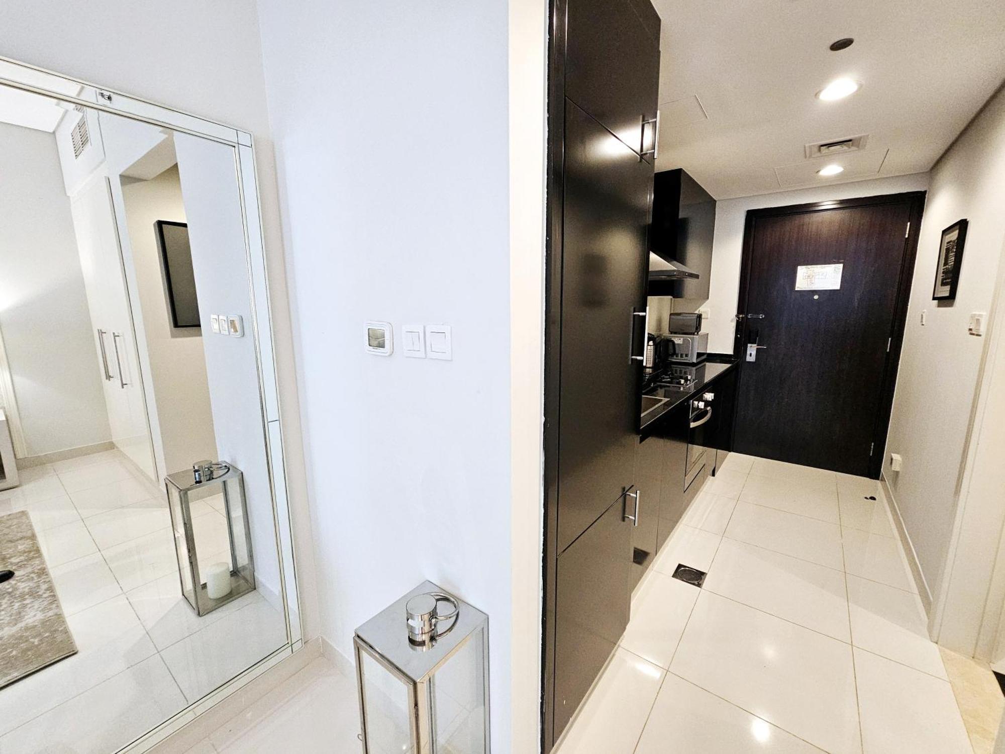 Sunrise Homes - Amazing In Business Bay Apartment