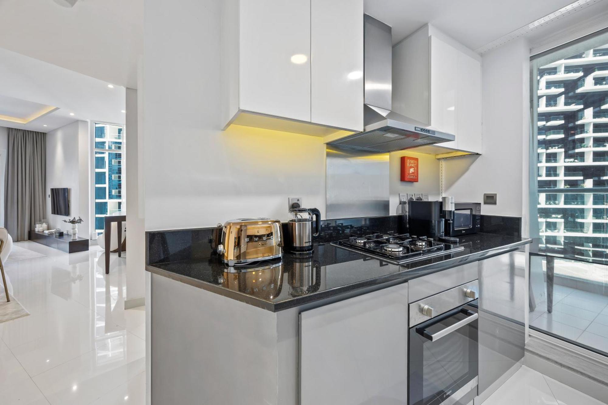 Your Stylish Getaway Near The Iconic Burj Khalifa