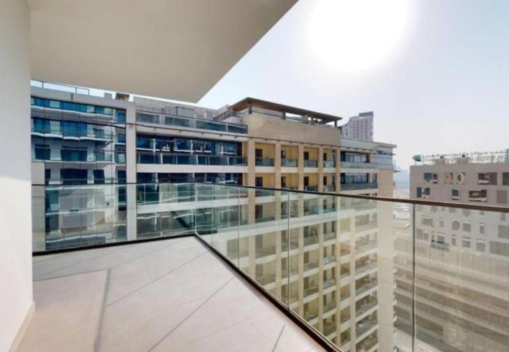 Lavish At 3br - Binghatti Creek - Sleek & Sophisticated - Steps Away From Mall & Burj Khalifa * Dubai