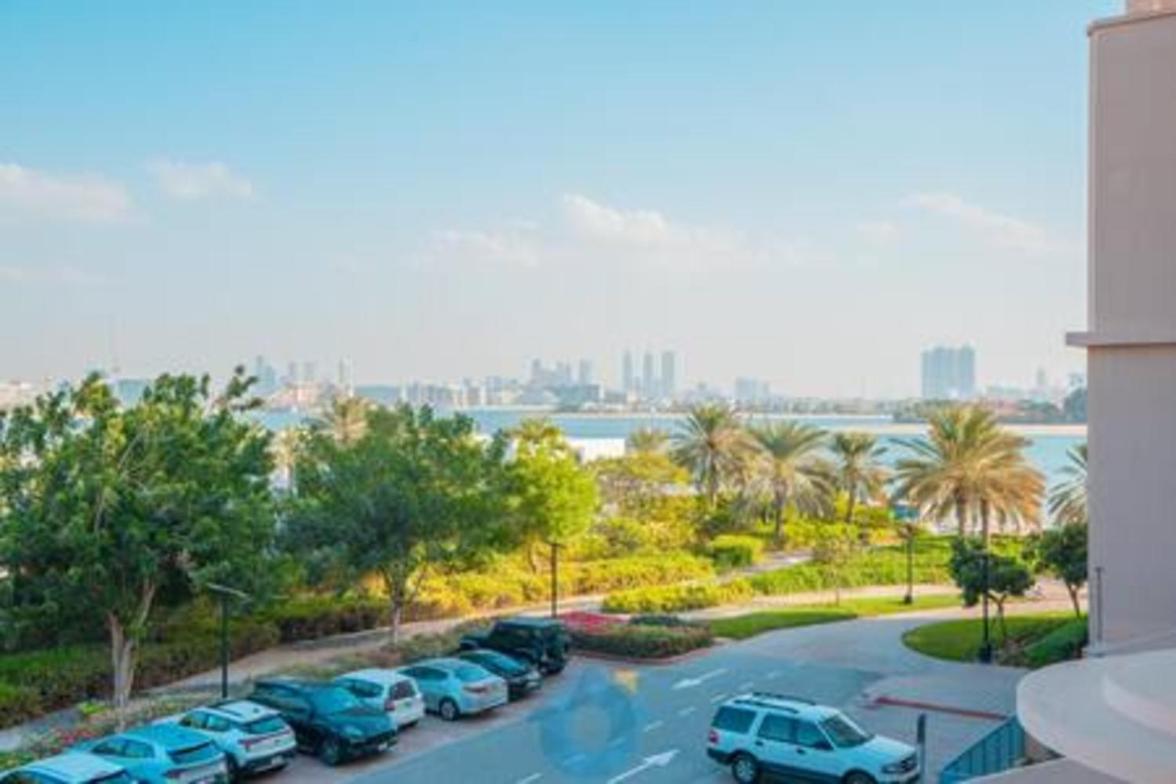 258sa Scenic Glamorous 1-bhk In Palm Jumeirah