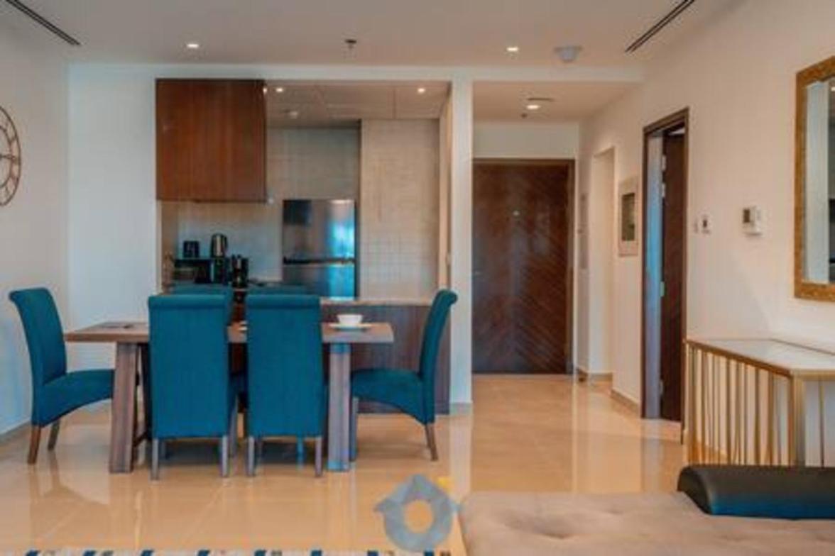 258sa Scenic Glamorous 1-bhk In Palm Jumeirah Apartment *