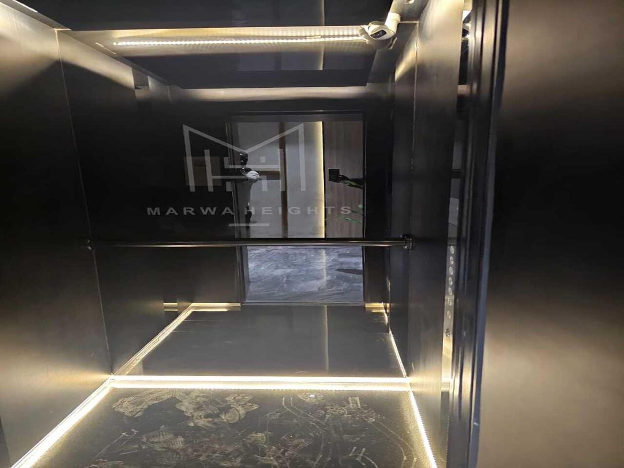 Luxury In Jvc *
