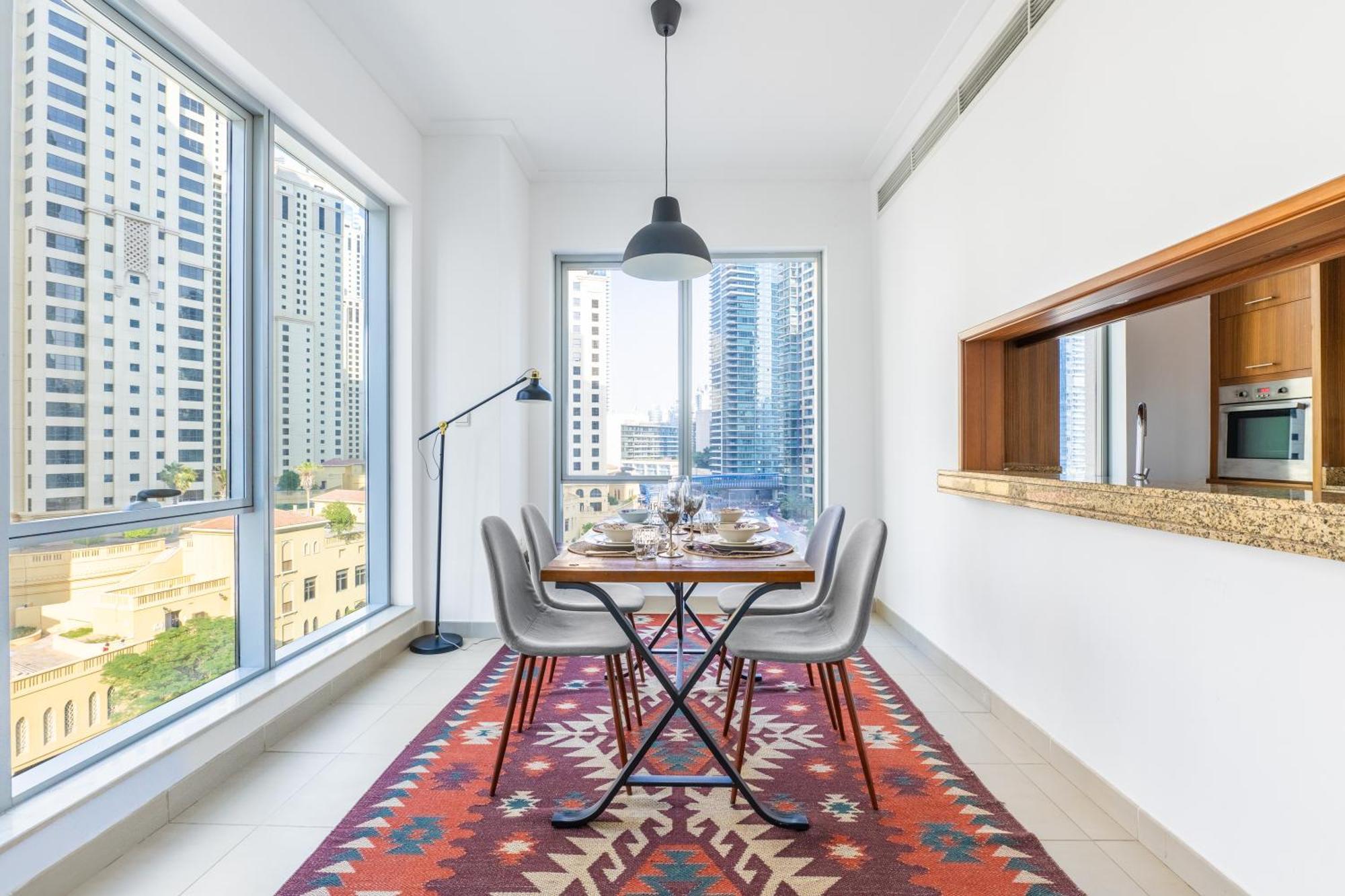 Seaview Elegance! 1-bedroom Retreat In Marina Promenade Apartment Dubai