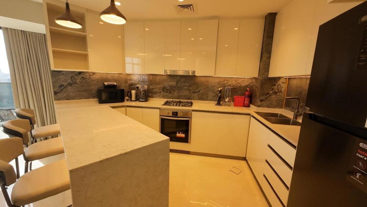 Breathtaking 2bedroom In Nobles *