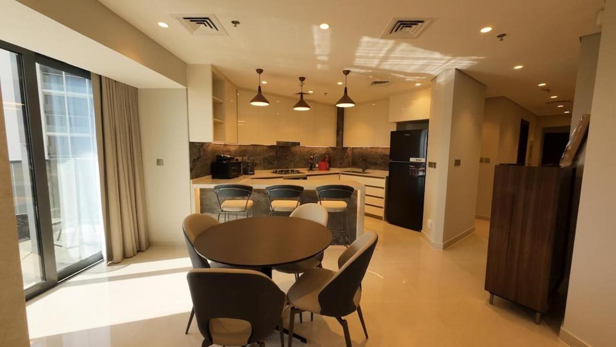 Breathtaking 2bedroom In Nobles *