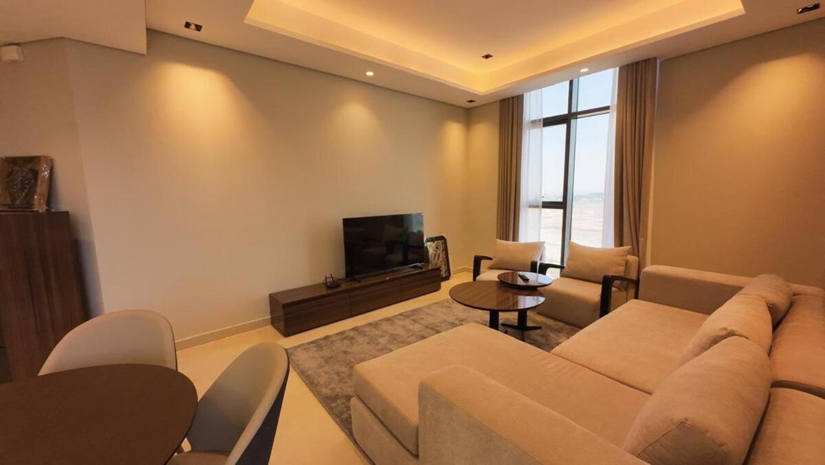 Breathtaking 2bedroom In Nobles