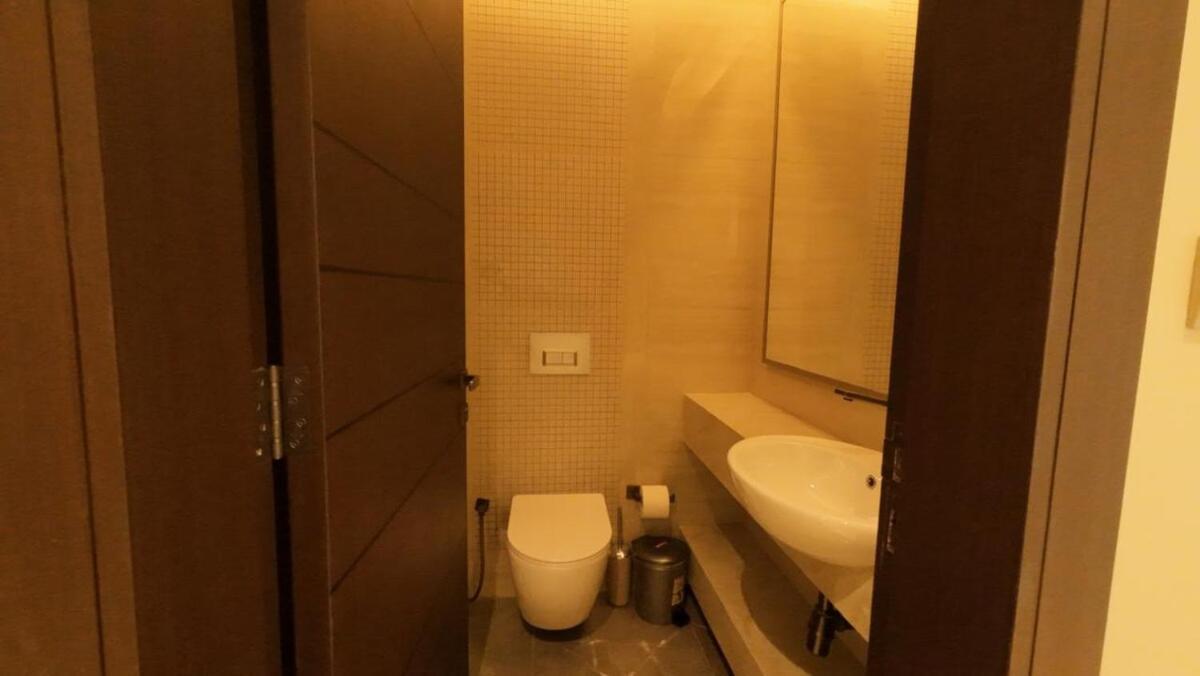 Breathtaking 2bedroom In Nobles Apartment Dubai