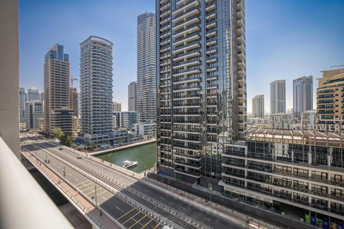 Apartment Stunning In Jbr - Near Tram Dubai