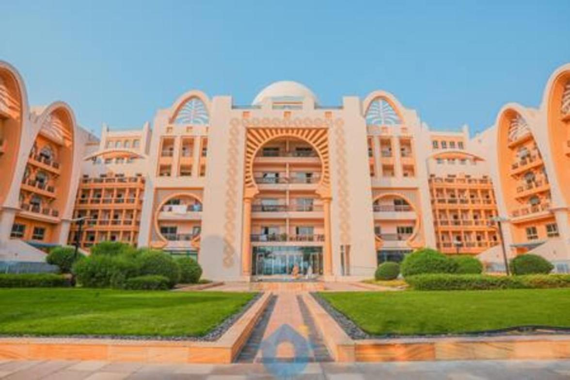 Apartment 108sa Spacious And Chic 1-bhk In Palm Jumeirah Dubai