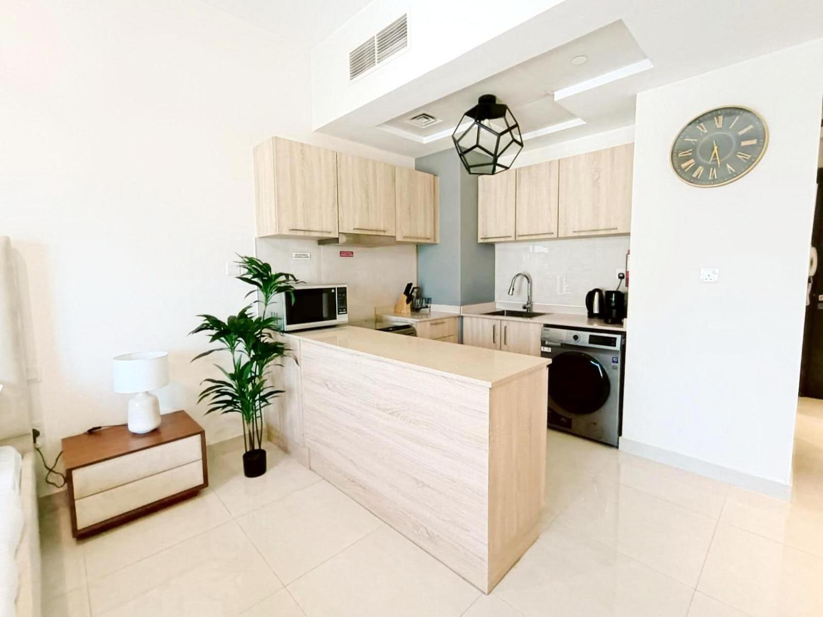 Sleek & Modern In Business Bay Dubai