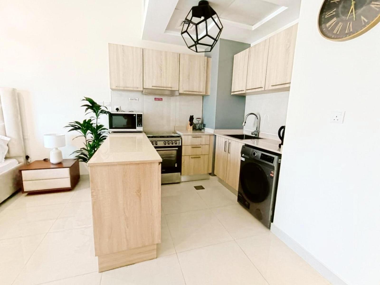Sleek & Modern In Business Bay