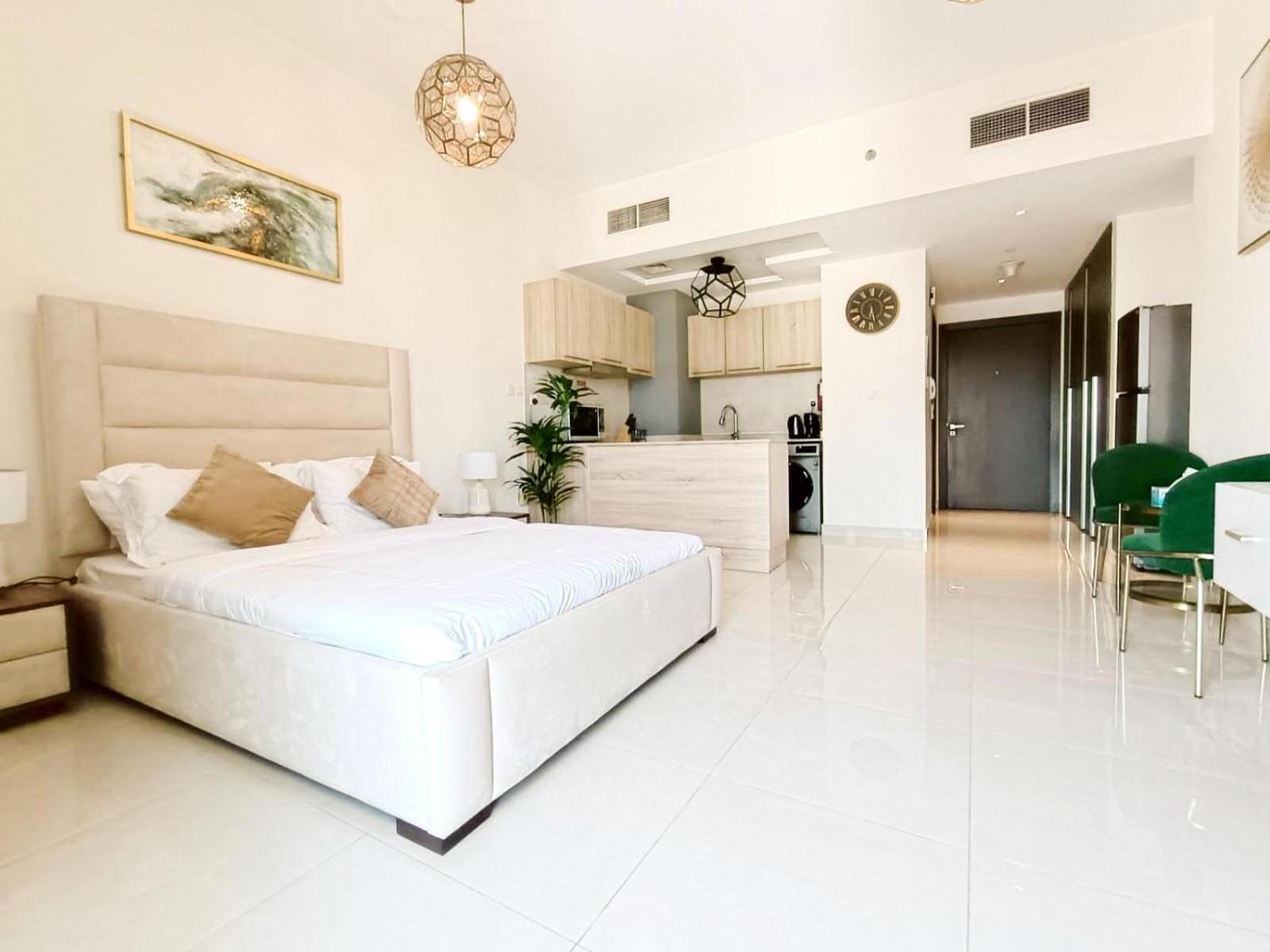 Sleek & Modern In Business Bay