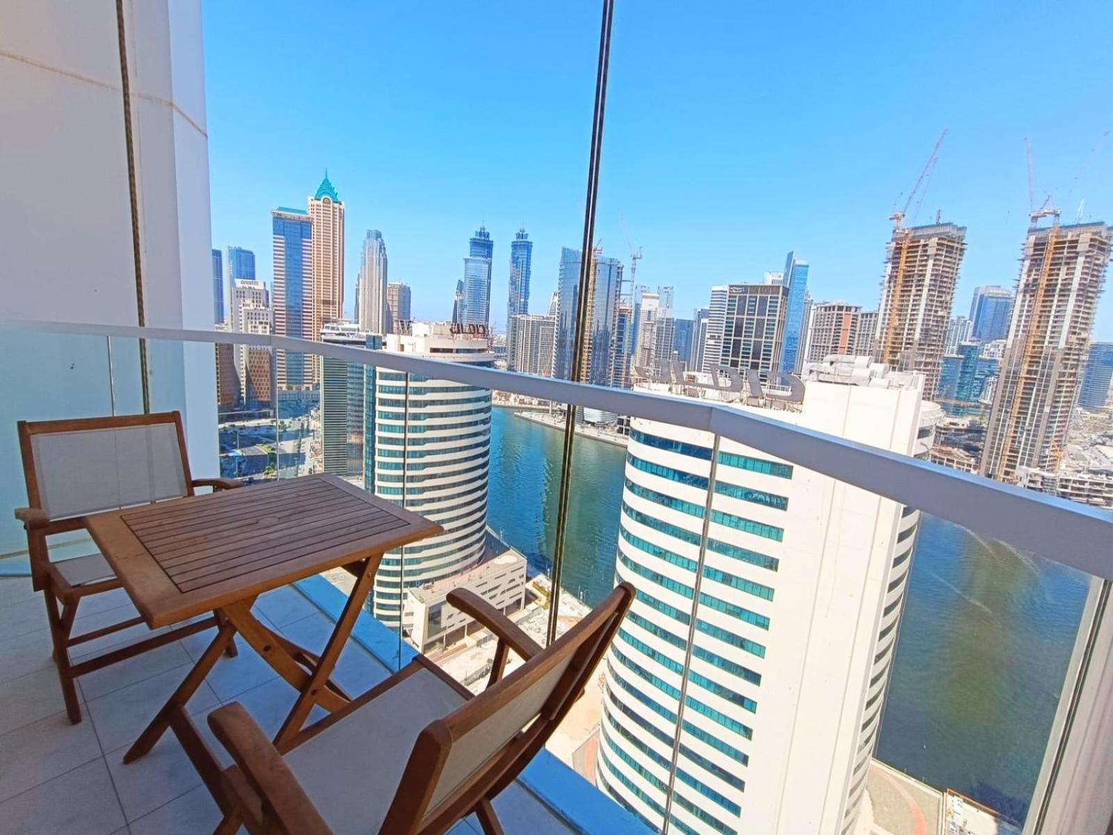 Sleek & Modern In Business Bay Apartment