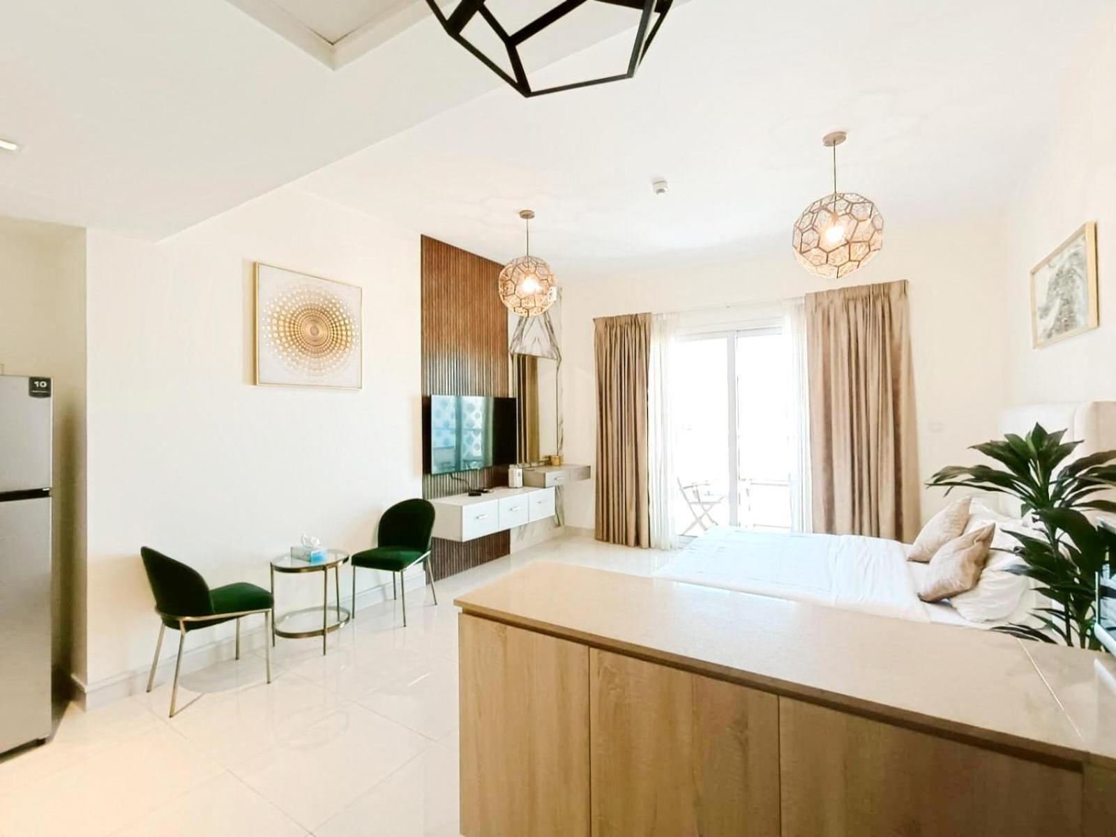 Sleek & Modern In Business Bay