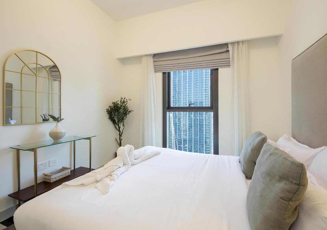 Apartment Stylish 3br In Burjcrown Balcony & Highend Comfort *