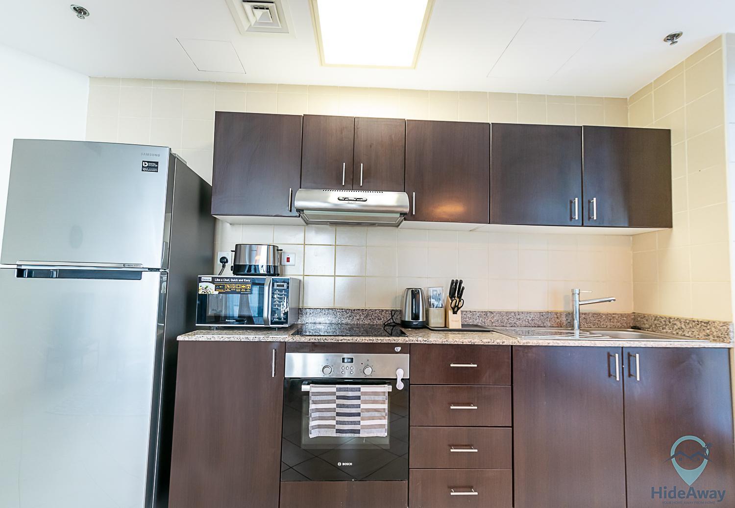 2br Cozy Elegant, 3 Min To Beach, Marina Apartment *