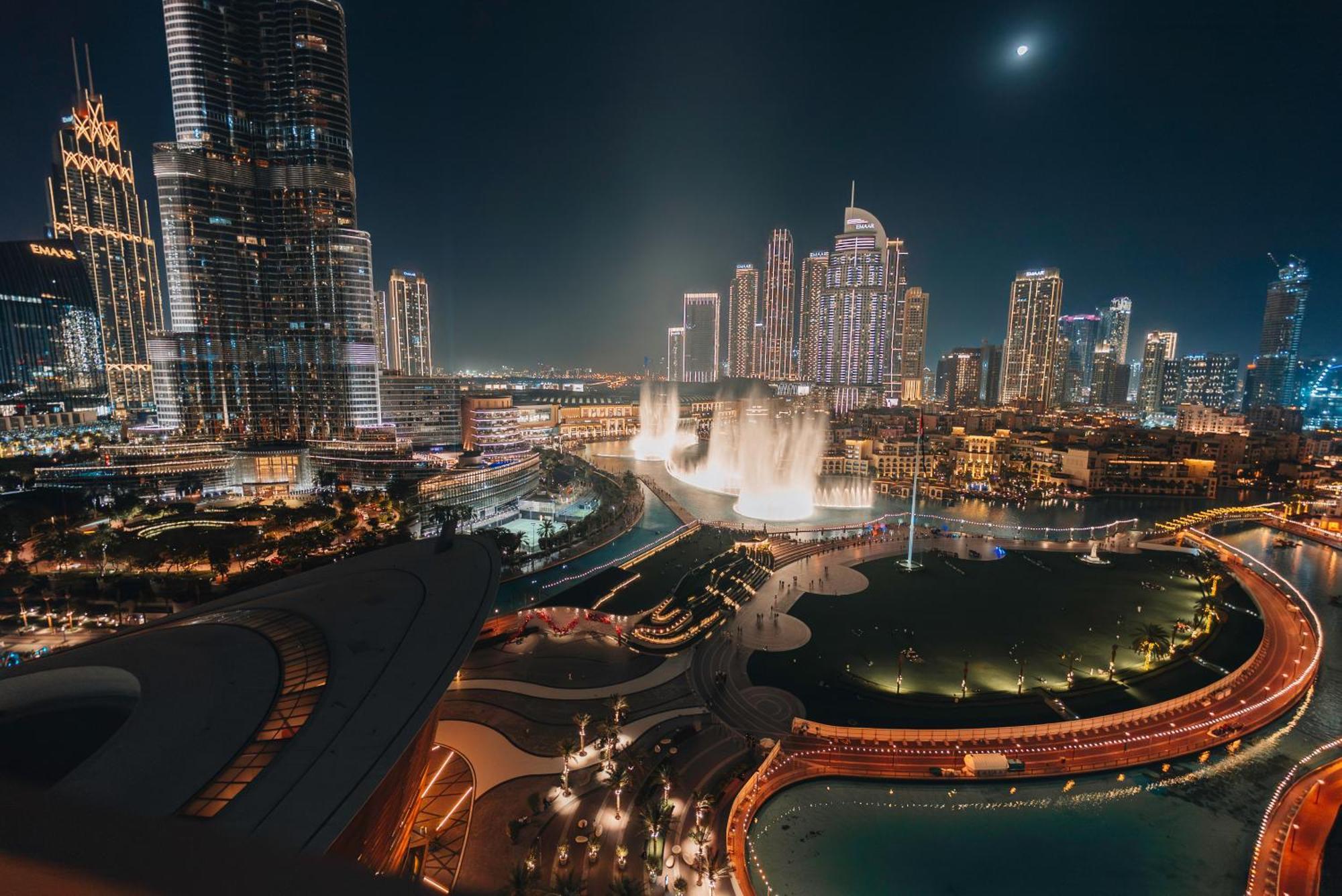 Stylish 2-bedroom Luxury In Downtown With Burj Khalifa & Fountain Views Apartment