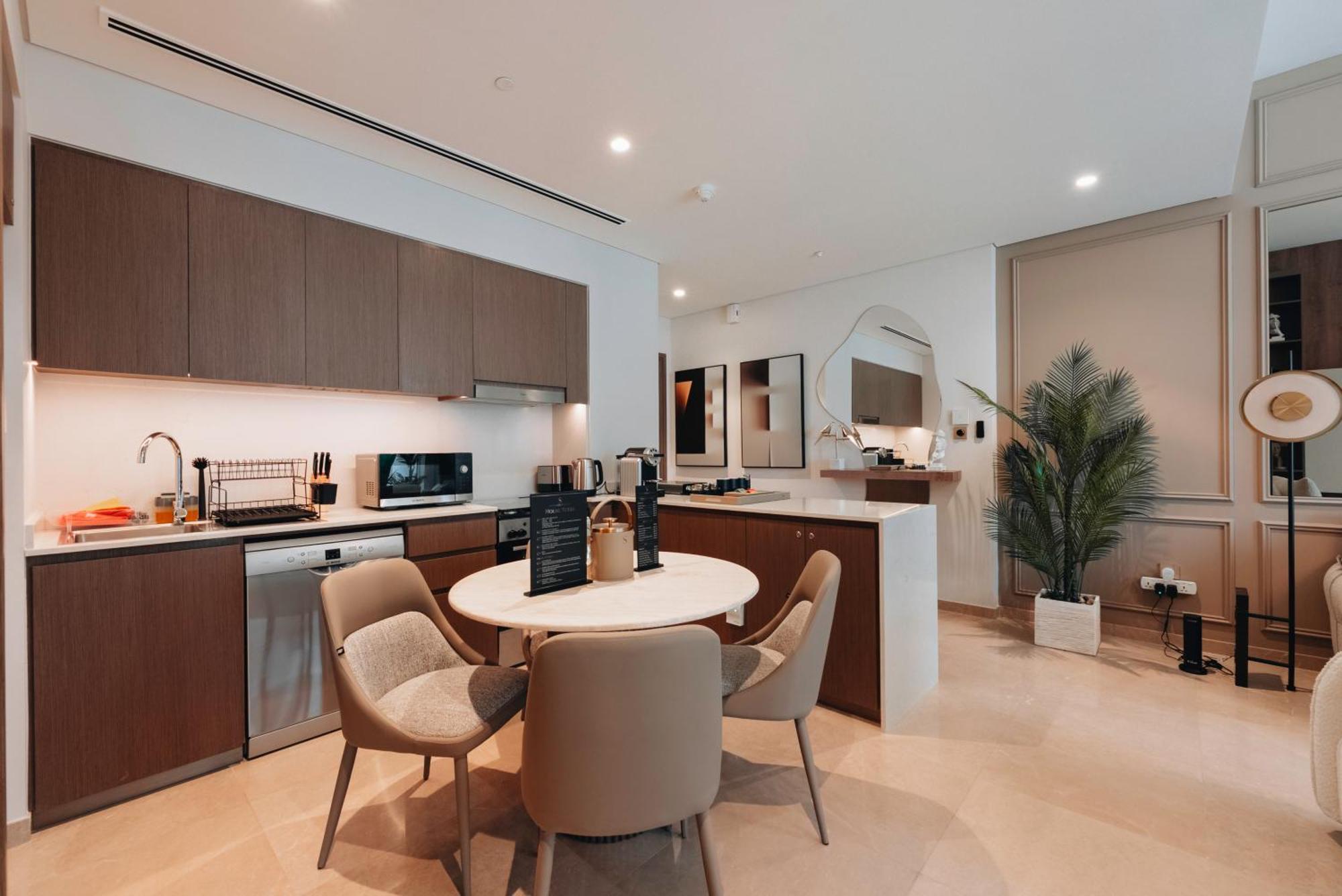 Luxury 1-bedroom In Downtown I Walk To Mall And Fountains *