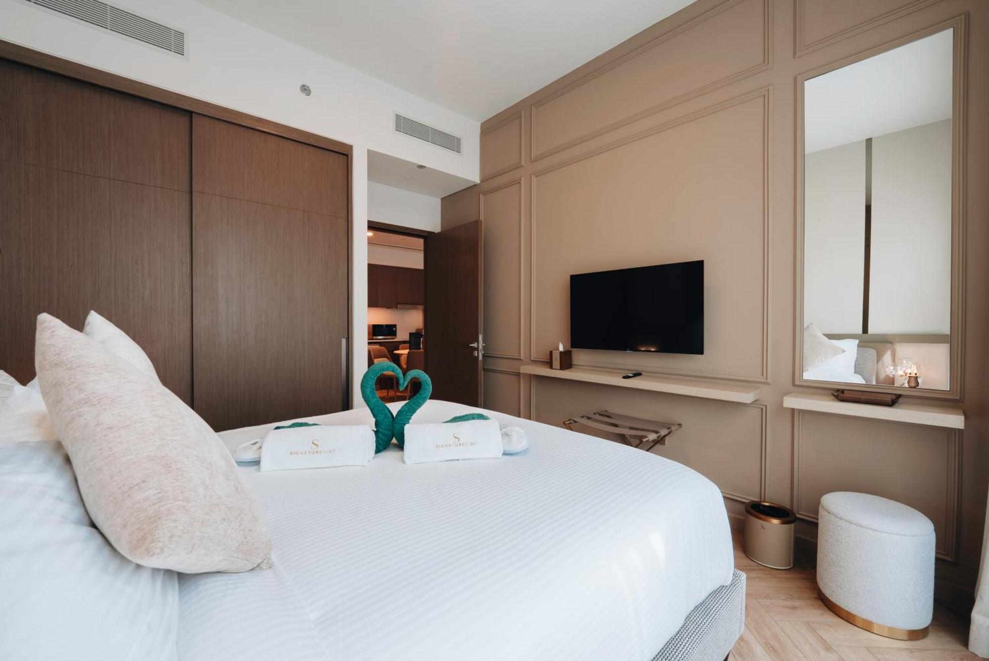 Luxury 1-bedroom In Downtown I Walk To Mall And Fountains Apartment *