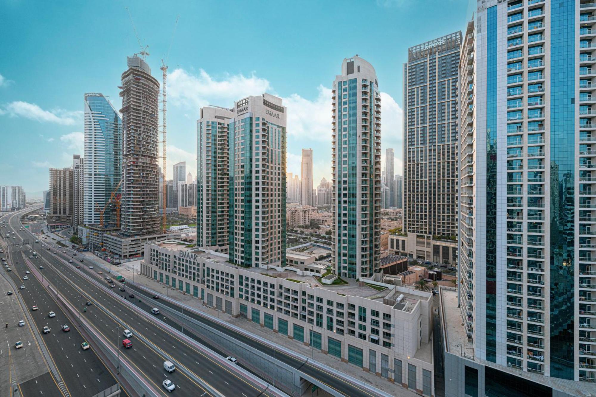 Majestay - Mag Living