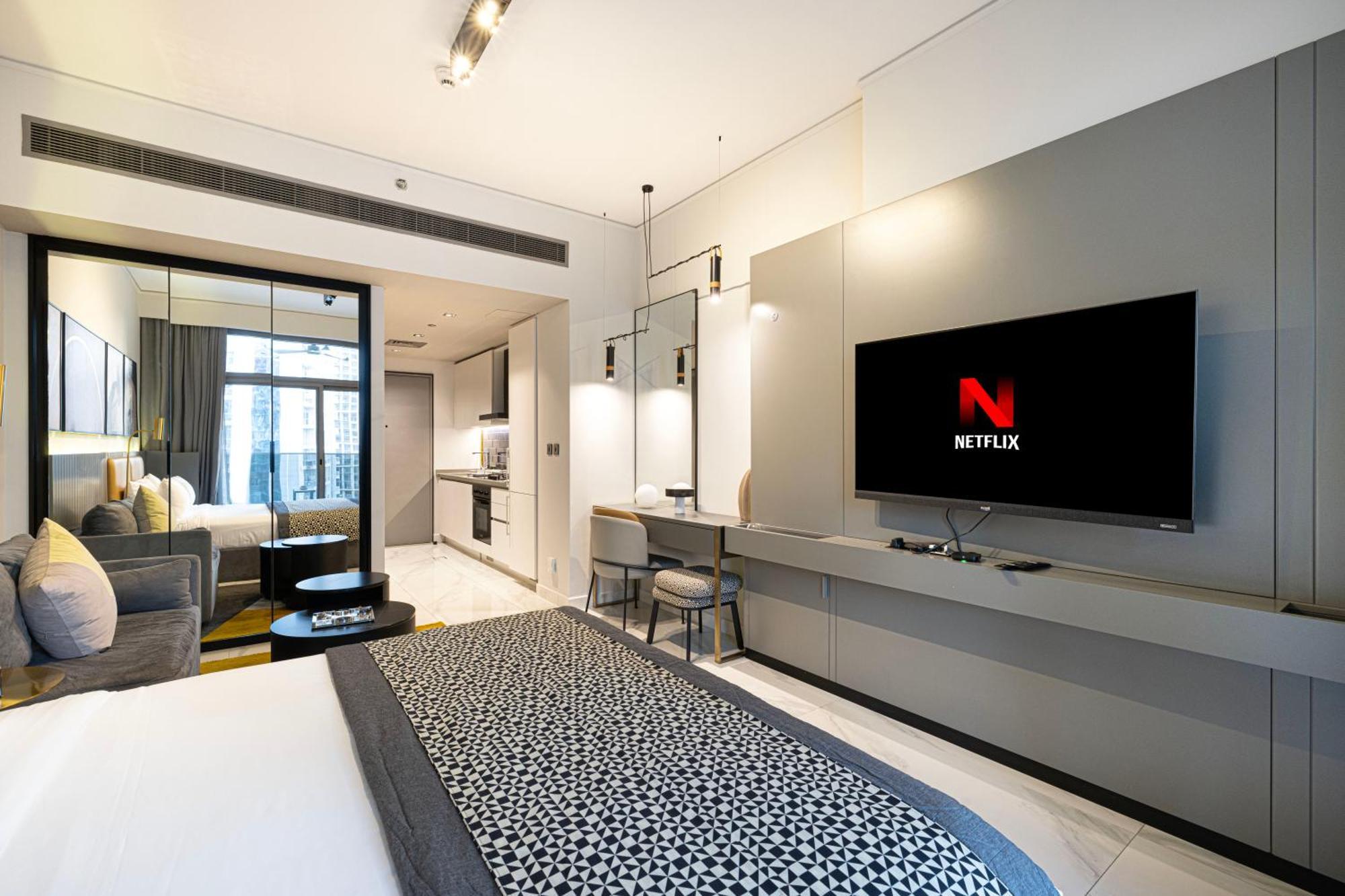 Majestay - Mag Living Apartment Dubai
