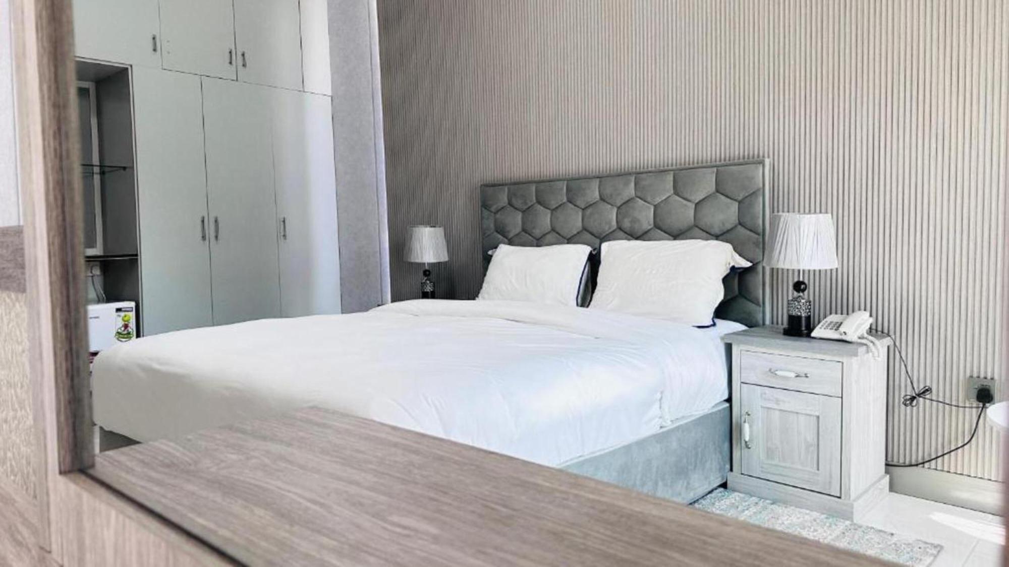 Belvilla Luxury San Marino Near Deira Clock Tower