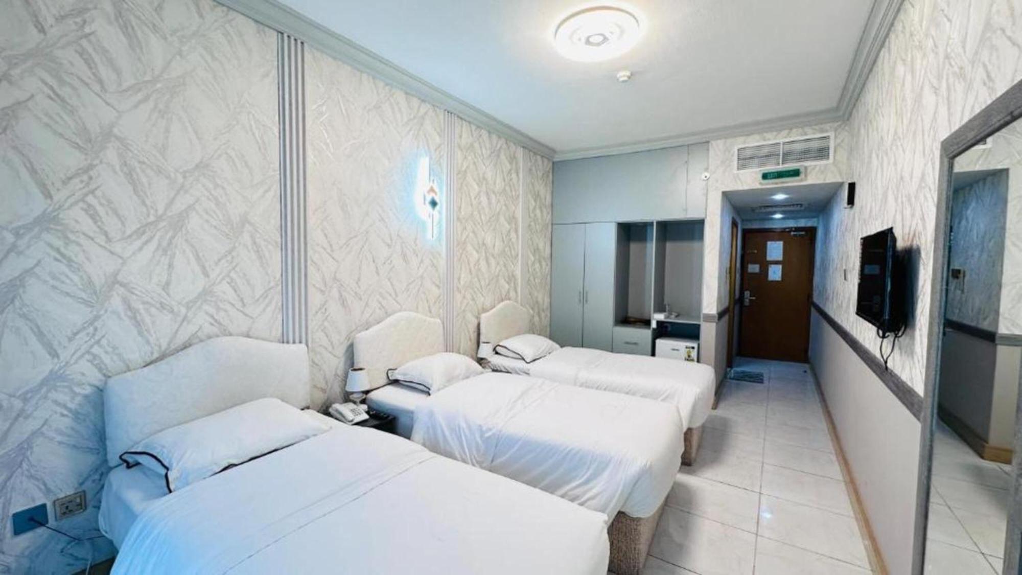 Hotel Belvilla Luxury San Marino Near Deira Clock Tower 4*