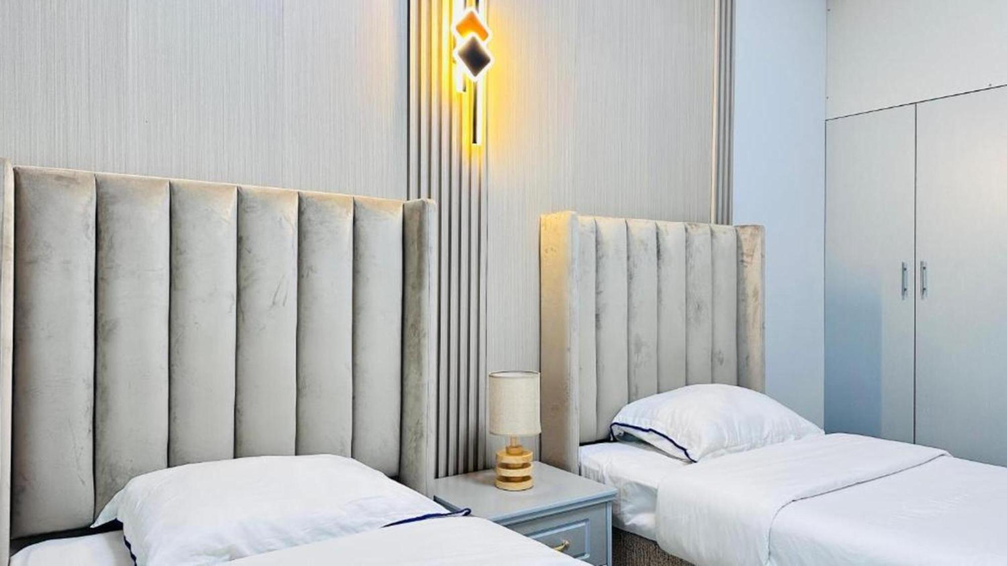 Belvilla Luxury San Marino Near Deira Clock Tower 4*