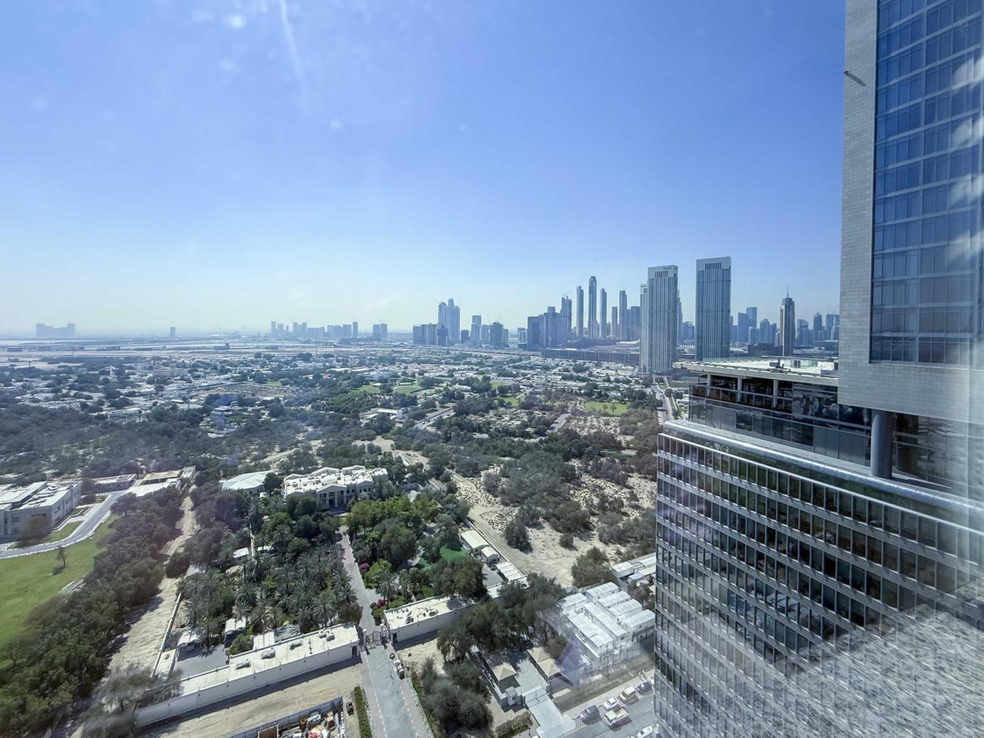 Apartment Spacious 1bhk Near Future Museum Dubai