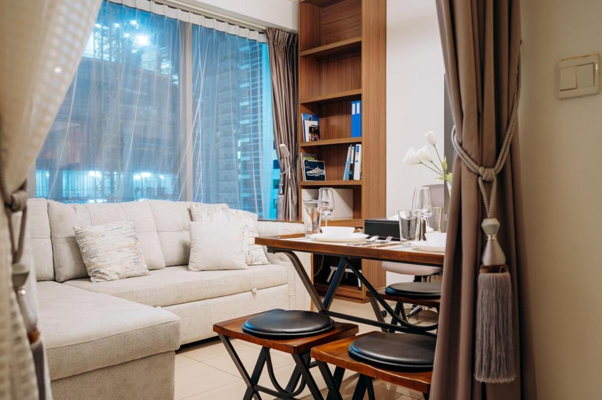 Apartment Space 1br In Marina For 6 People