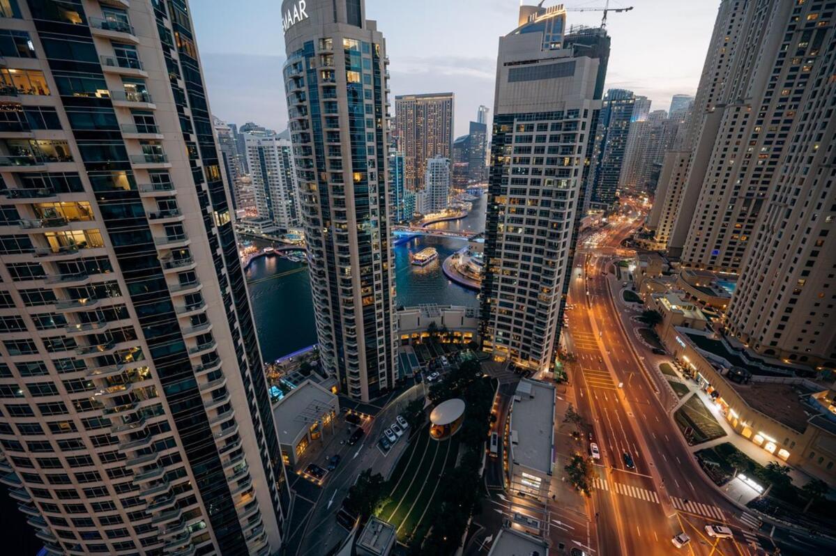 Apartment Space 1br In Marina For 6 People Dubai