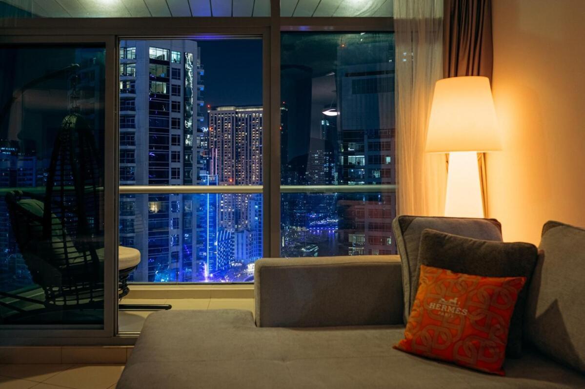 Space 1br In Marina For 6 People