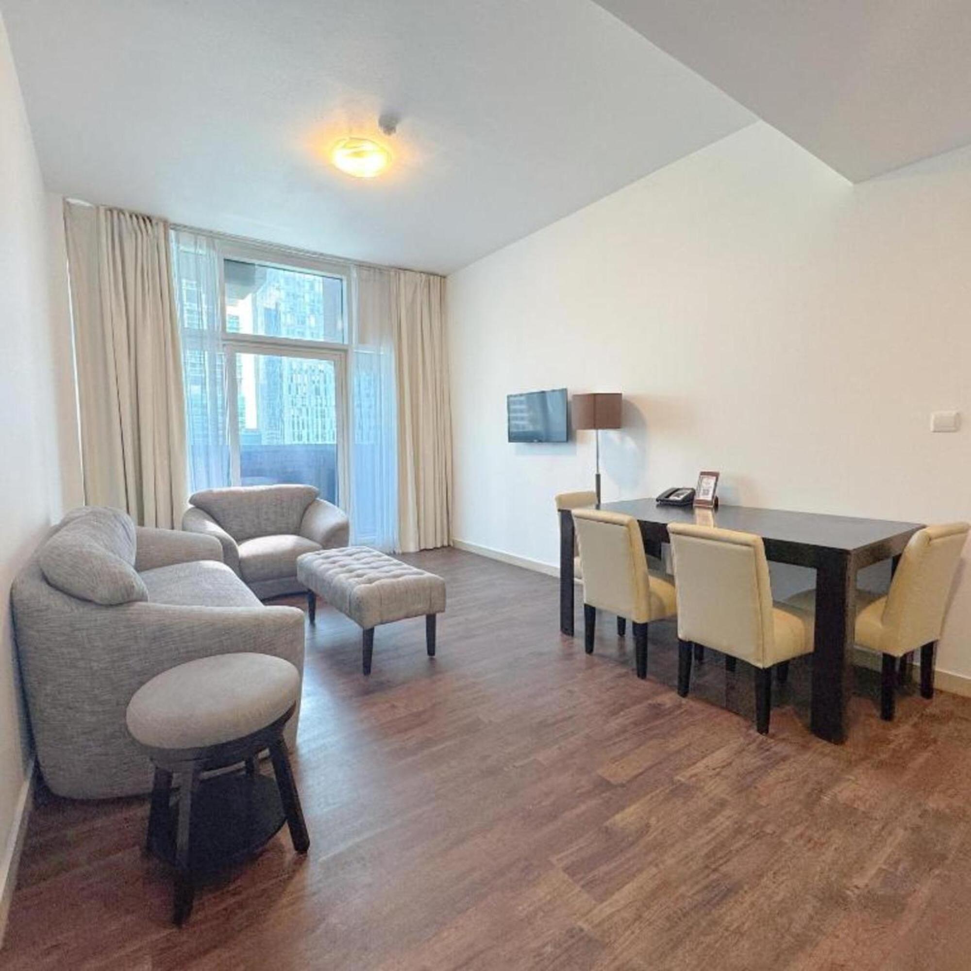 Apartment Emirates Grand Luxury Aparthotel Dubai