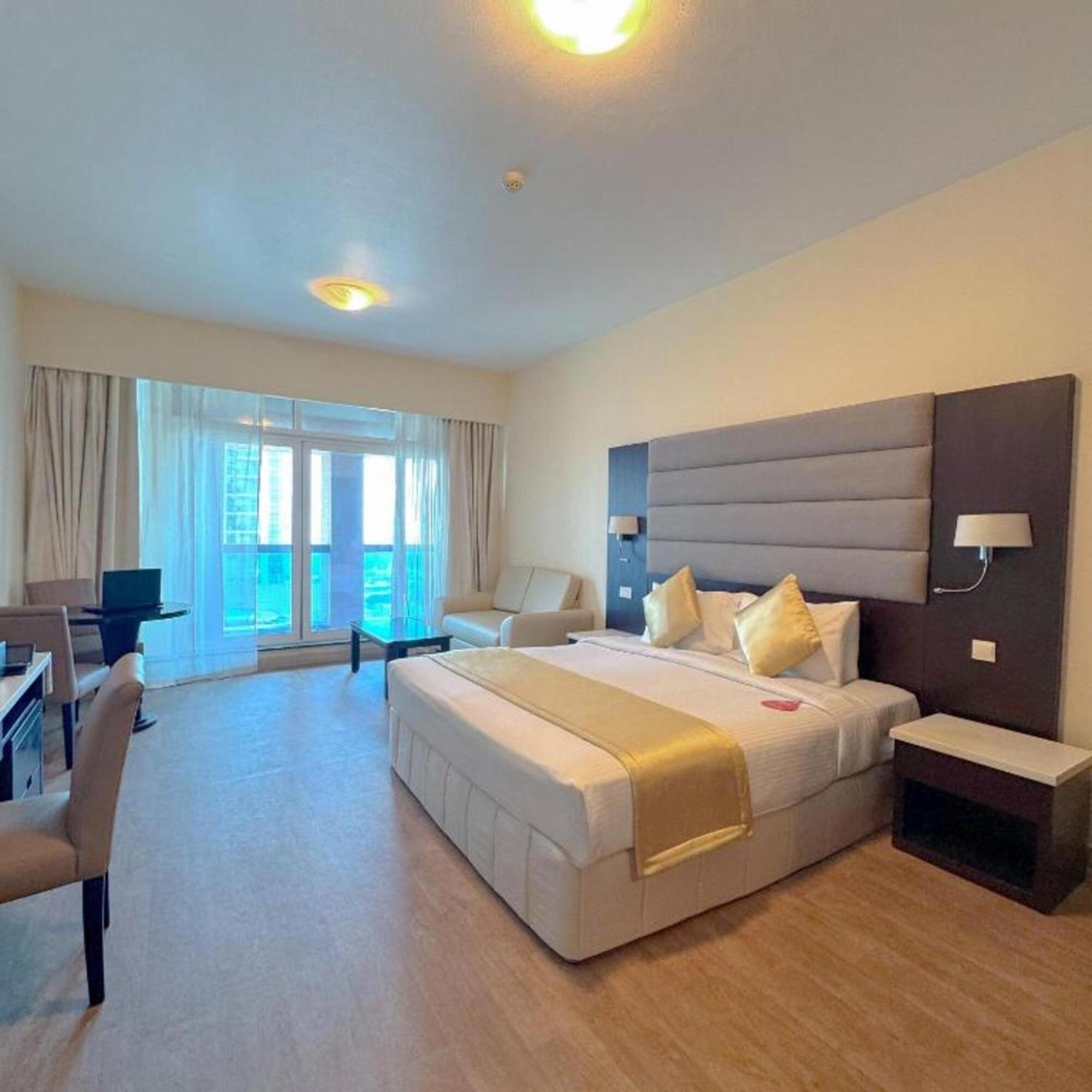Emirates Grand Luxury Aparthotel Apartment *