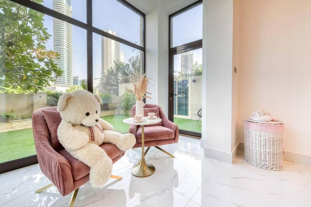 Apartment Downtown Beautiful 1bed With Outdoor Garden *