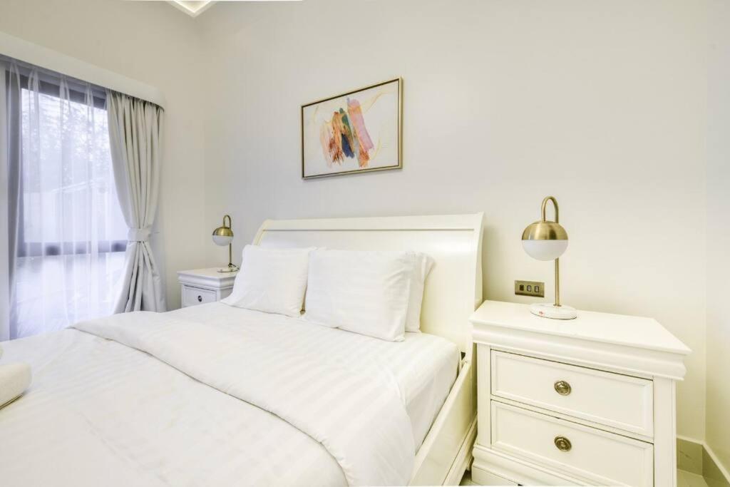 Apartment Downtown Beautiful 1bed With Outdoor Garden