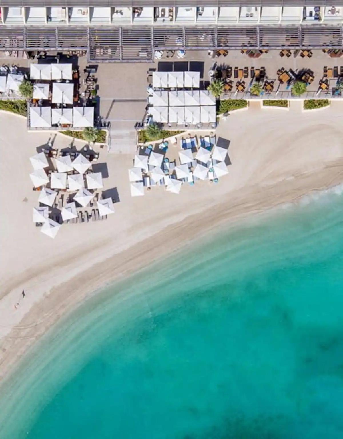 Apartment Bright Beachfront With Breathtaking Views