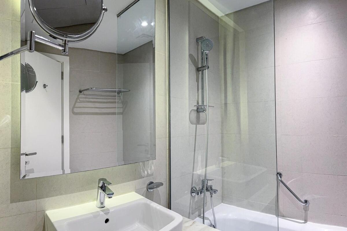 Luxury In Downtown Apartment