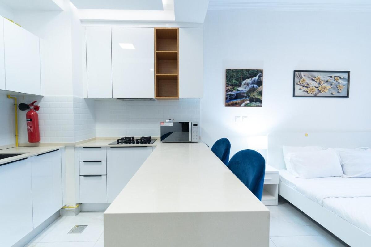 Apartment Brown Stone - Circle Mall Jvc *